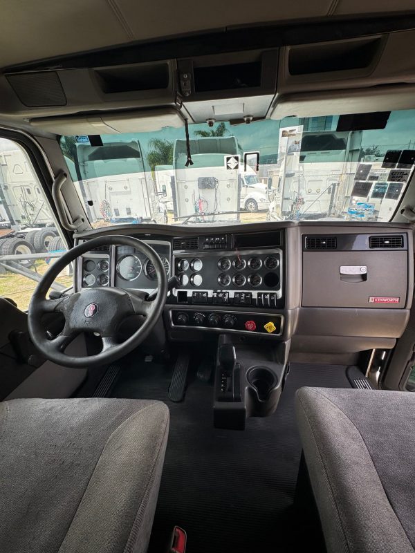 Kenworth T800 2020 - Imagen 10