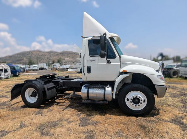 INTERNATIONAL Durastar 4400 2014 - Imagen 6