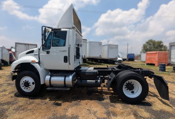 INTERNATIONAL Durastar 4400 2014 - Imagen 8