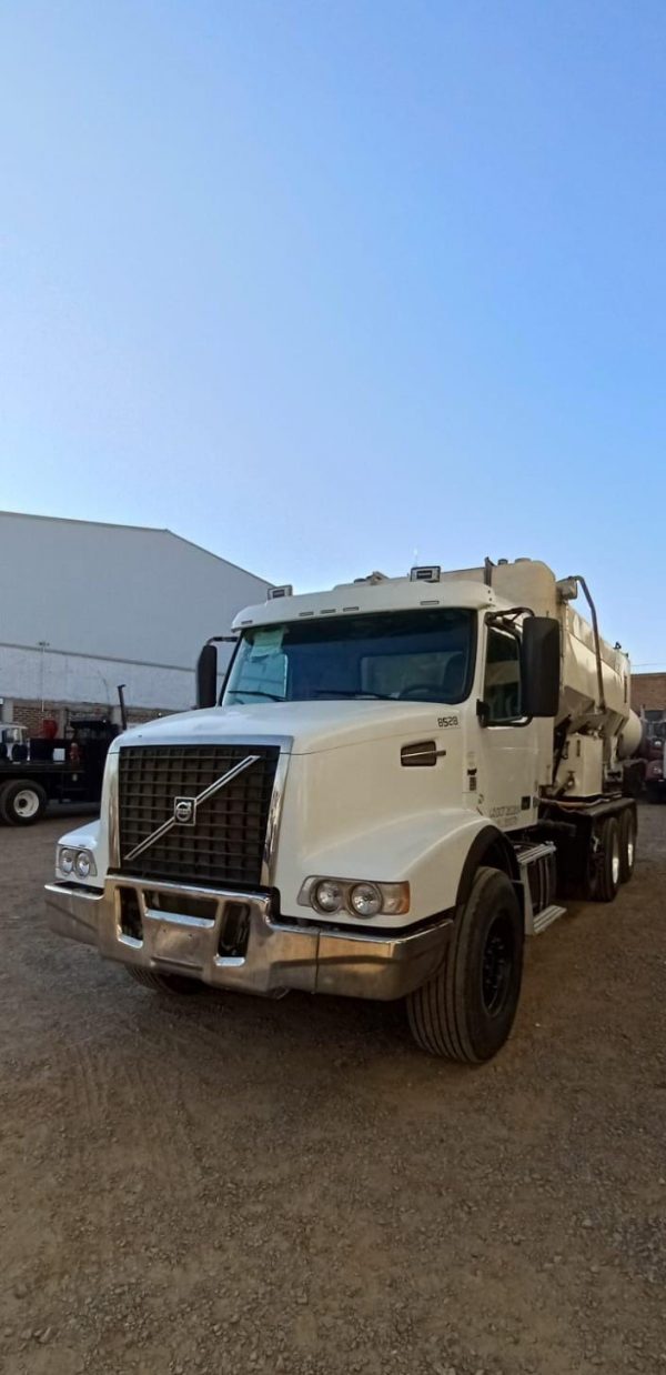 Camión Dosificador Mezclador De Concreto Cementech 2018 C60