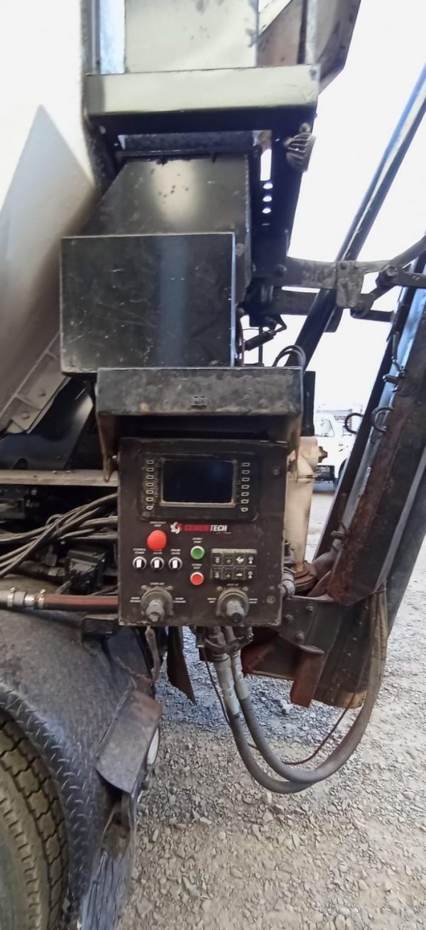 Camión Dosificador Mezclador De Concreto Cementech 2018 C60 - Imagen 3